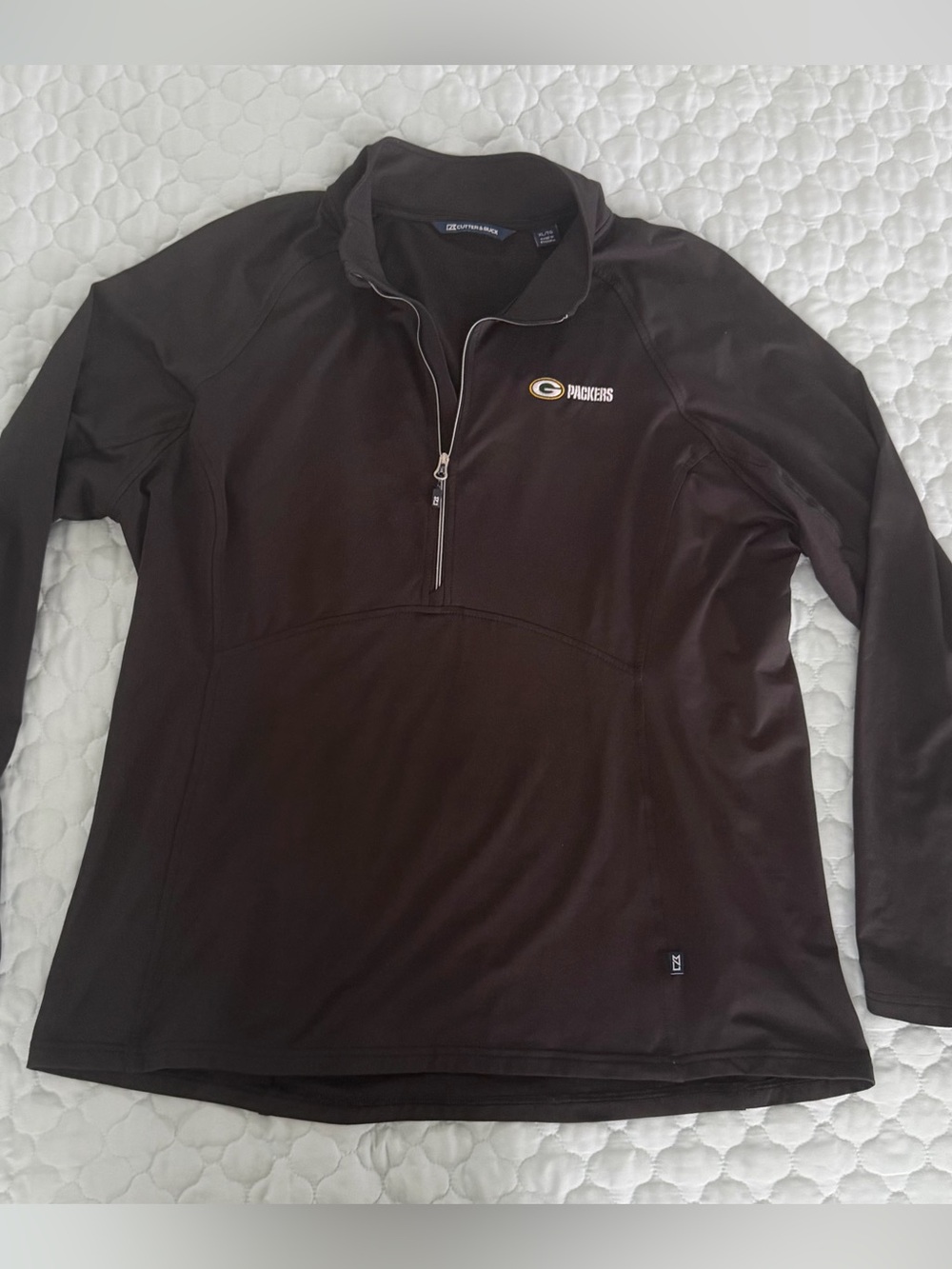 Women’s Green Bay Packer’s Cutter & Buck 3/4 zip jacket.